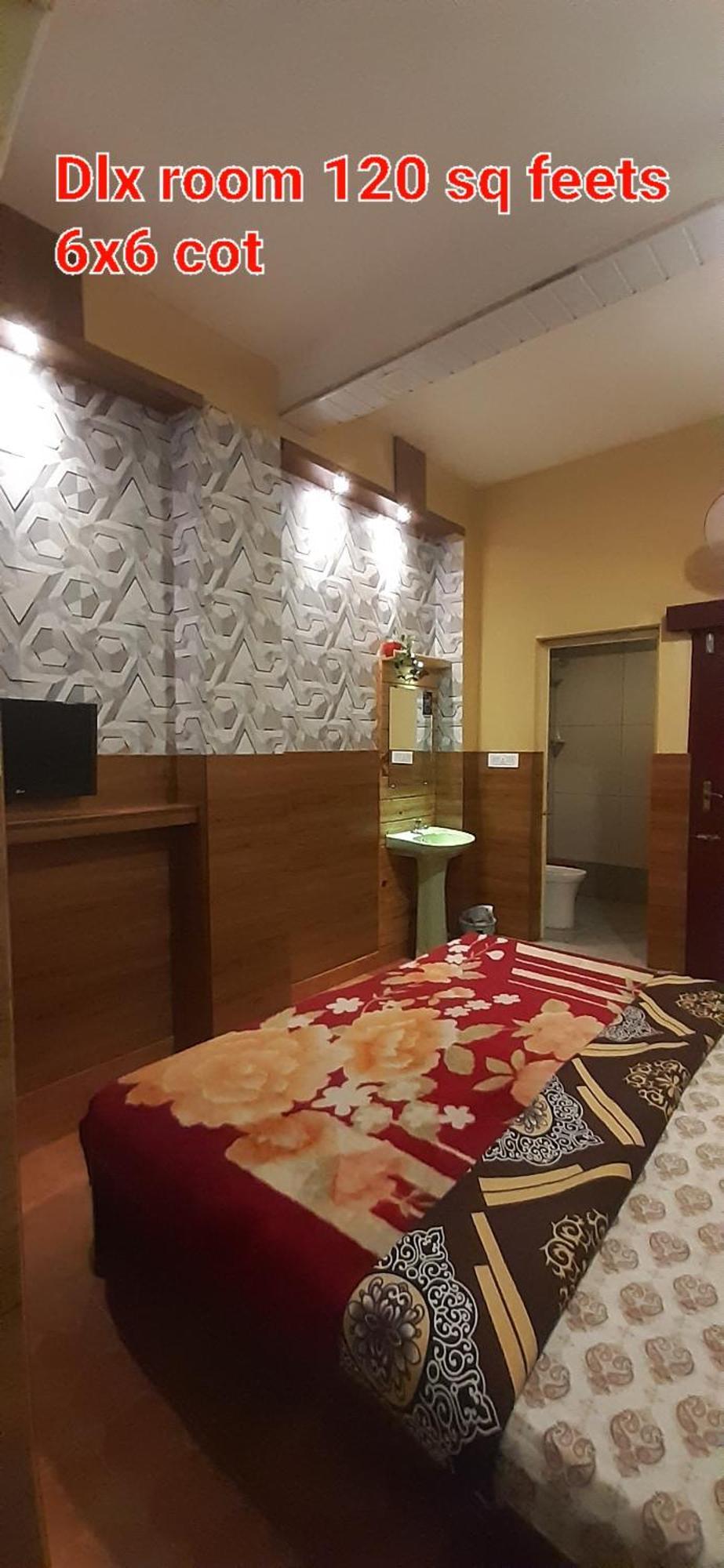 Greenview Holiday Inn มุนนาร์ ภายนอก รูปภาพ