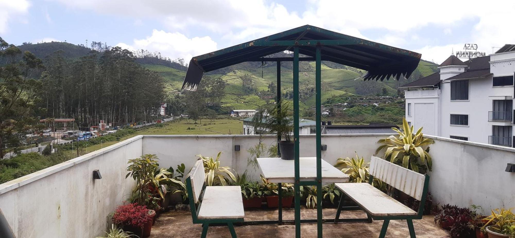 Greenview Holiday Inn มุนนาร์ ภายนอก รูปภาพ