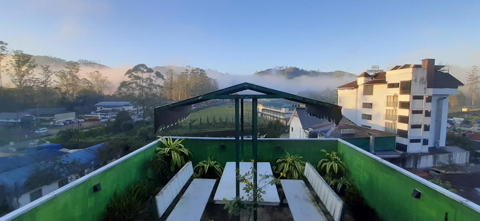 Greenview Holiday Inn มุนนาร์ ภายนอก รูปภาพ