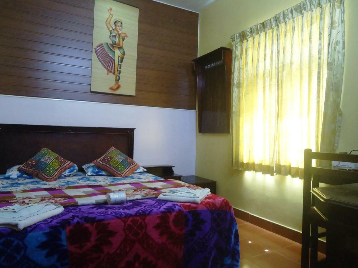 Greenview Holiday Inn มุนนาร์ ภายนอก รูปภาพ